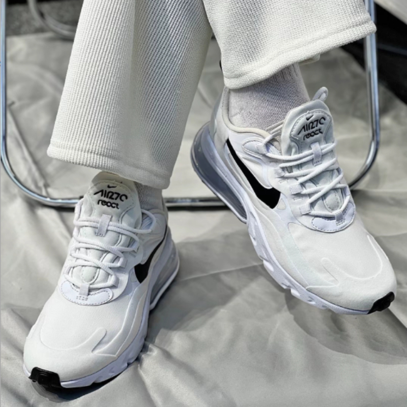 ナイキ エア マックス 270 リアクト ホワイト ブラック - Nike Shoes Air Max 270 のレビューと価格