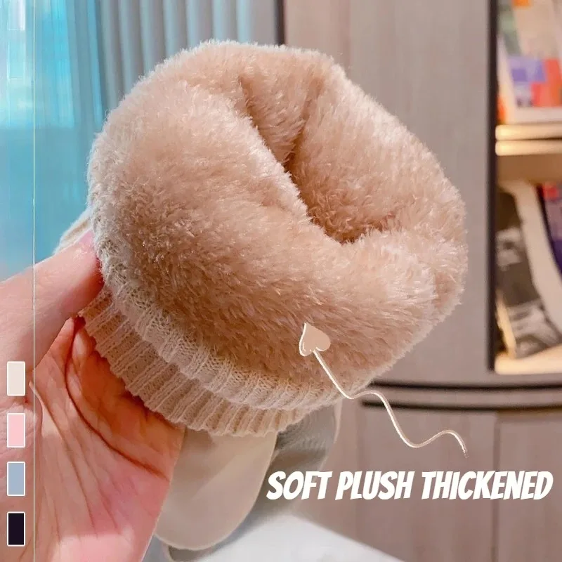 防風・保温性に優れたスキー用手袋。ウールフリース裏地、タッチ - Wool Glove Lined のレビューと価格